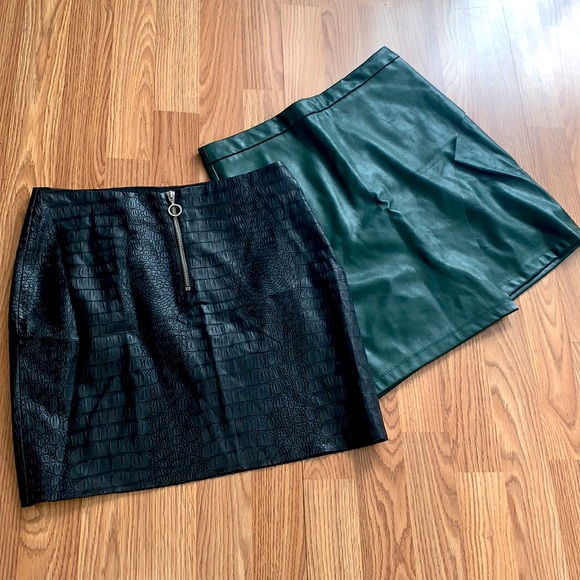H&M Dresses & Skirts - Croc Skin Mini Skirt Bundle 🎱🪀